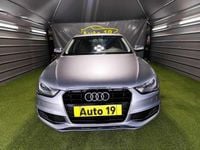 Usado Audi A4 150 HP (110 kW) 2015 Cinzento Carrinha