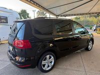 Usado VW Sharan 140 HP (102 kW) 2011 Preto Monovolume