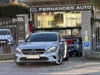 Usado Mercedes CLA180 Shooting Brake Urban 109 HP (80 kW) 2016 Cinza Carrinha