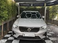 Usado Volvo XC40 R-Design 211 HP (155 kW) 2023 Cinza SUV
