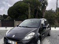 Usado Renault Clio III Dynamique 75 HP (55 kW) 2010 Sedan