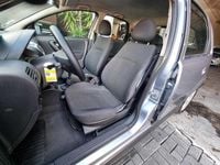 Usado Opel Corsa 70 HP (51 kW) 2004 Cinzento Citadino