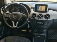 usado Mercedes B180 CDI Pack AMG Auto 7G C/NOVO