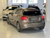 Usado Mercedes A180 Style 109 HP (80 kW) 2013 Castanho