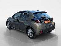 Usado Mazda 2 116 HP (85 kW) 2024 Verde Citadino