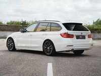 usado BMW 320 D Touring Automática Efficient Dynamics Luxury Line