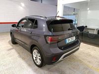Usado VW T-Cross 116 HP (85 kW) 2025 Cinza SUV