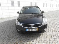 Usado Kia Ceed 109 HP (80 kW) 2010 Preto Citadino