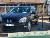 Usado Nissan Qashqai Tekna 106 HP (77 kW) 2008 Preto SUV