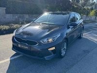 Usado Kia Ceed Sport 120 HP (88 kW) 2021 Cinza Citadino