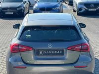 Usado Mercedes A180 AMG line 116 HP (85 kW) 2018 Cinzento Citadino