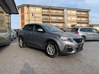 Usado Peugeot 3008 Active 130 HP (95 kW) 2018 Cinza SUV