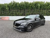 Usado Mercedes C300 AMG line 306 HP (225 kW) 2020 Preto Carrinha