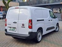 Usado Fiat Doblò 100 HP (73 kW) 2023 Branco Monovolume