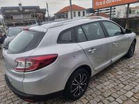 Usado Renault Mégane III 110 HP (80 kW) 2015 Cinzento Carrinha