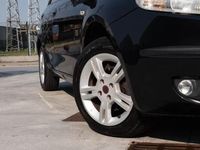 Usado Fiat Grande Punto Dynamic 65 HP (47 kW) 2009 Preto Citadino