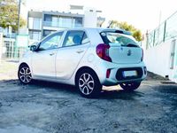 Usado Kia Picanto 67 HP (49 kW) 2019 Cinzento Citadino