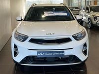 Usado Kia Stonic 100 HP (73 kW) 2025 Branco SUV