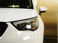 Usado Opel Crossland X Edition 110 HP (80 kW) 2018 Branco SUV