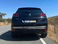 Usado Peugeot 3008 131 HP (96 kW) 2018 Preto Citadino