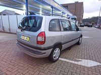 usado Opel Zafira confort 1.6i 16v