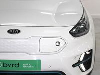 Usado Kia e-Niro 150 kW (204 HP) 2020 Branco SUV