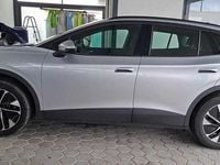 Usado VW ID.4 Pro Performance 150 kW (204 HP) 2024 Cinzento SUV