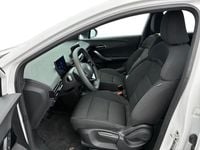 Usado MG MG4 EV 125 kW (170 HP) 2023 Branco Citadino