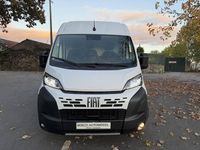 Usado Fiat Ducato 140 HP (102 kW) 2024 Branco Van