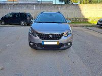 Usado Peugeot 2008 82 HP (60 kW) 2018 Cinzento SUV