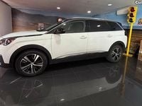 Usado Peugeot 5008 Allure 120 HP (88 kW) 2018 Branco SUV