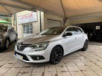 Usado Renault Mégane IV Bose Edition 130 HP (95 kW) 2017 Cinza prata Citadino