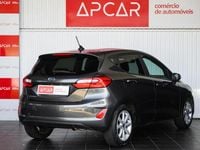 Usado Ford Fiesta Trend 100 HP (73 kW) 2023 Cinza Citadino