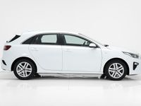 Usado Kia Ceed Urban 120 HP (88 kW) 2021 Branco Citadino