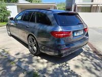 Usado Mercedes E220 194 HP (142 kW) 2017 Cinzento Carrinha