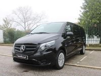 Usado Mercedes Vito 136 HP (100 kW) 2023 Preto Van