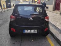 Usado Hyundai i10 67 HP (49 kW) 2016 Preto Citadino