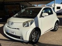 Usado Toyota iQ 68 HP (50 kW) 2009 Branco Citadino