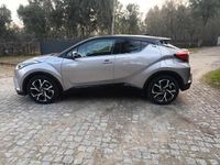Usado Toyota C-HR 122 HP (89 kW) 2017 Cinzento SUV