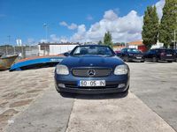 Usado Mercedes SLK200 192 HP (141 kW) 1997 Azul Cabrios