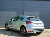 Usado DS Automobiles DS4 Be Chic 130 HP (95 kW) 2018 Cinzento Citadino