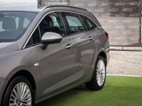 Usado Opel Astra Innovation 110 HP (80 kW) 2016 Cinza Carrinha