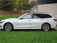 Usado BMW 320e Sport Line 204 HP (150 kW) 2022 Branco Carrinha