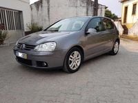 Usado VW Golf VI 105 HP (77 kW) 2008 Cinzento Citadino