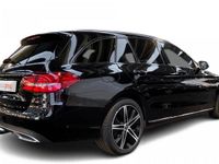 Usado Mercedes C300 Avantgarde 306 HP (225 kW) 2020 Preto Carrinha