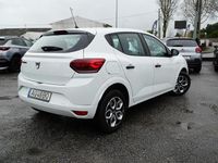 Usado Dacia Sandero Essentiel 67 HP (49 kW) 2022 Branco