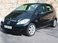 Usado Mercedes A160 Elegance 95 HP (69 kW) 2011 Preto