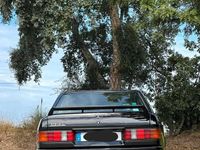 Usado Mercedes 190 118 HP (86 kW) 2000 Preto Sedan