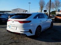 Usado Kia ProCeed 120 HP (88 kW) 2022 Branco Carrinha