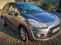 Usado Citroën C3 73 HP (53 kW) 2011 Cinzento Citadino